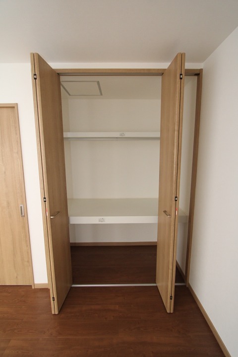 MAYUMIハウス436　長尾家具町３丁目5-33　賃家 収納