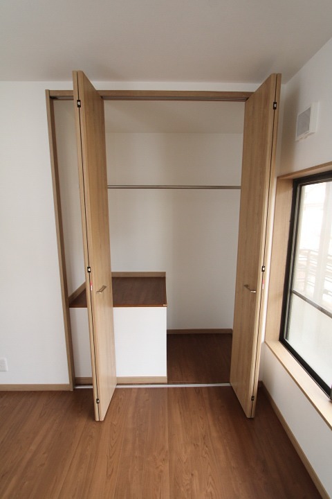 MAYUMIハウス436　長尾家具町３丁目5-33　賃家 収納