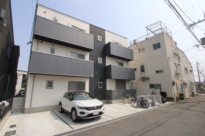 MAVERICK  MAKINO 外観