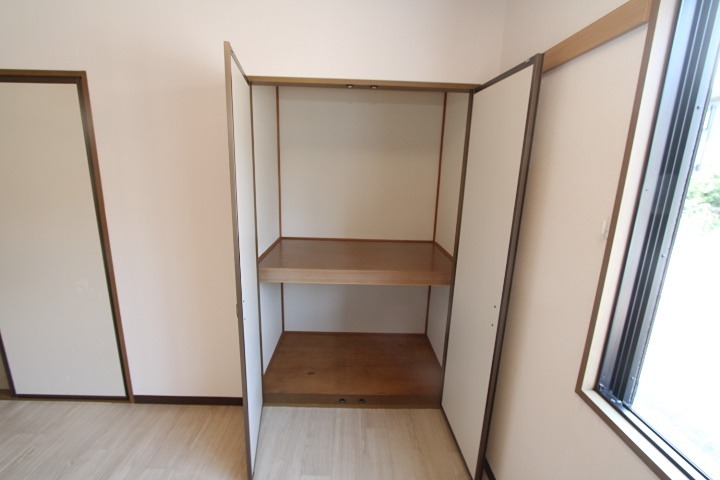 プランドール南楠葉　Ａ棟 収納