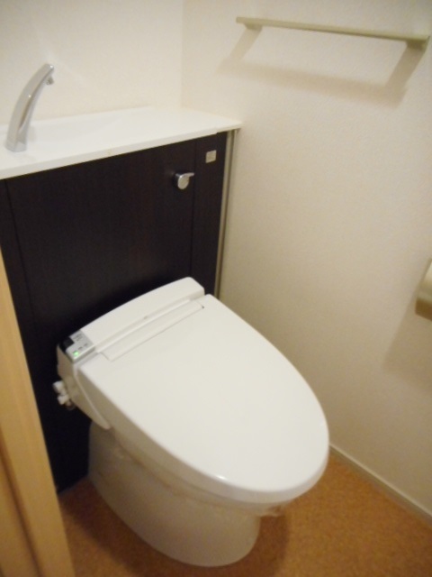 カーサ　セレーナ トイレ