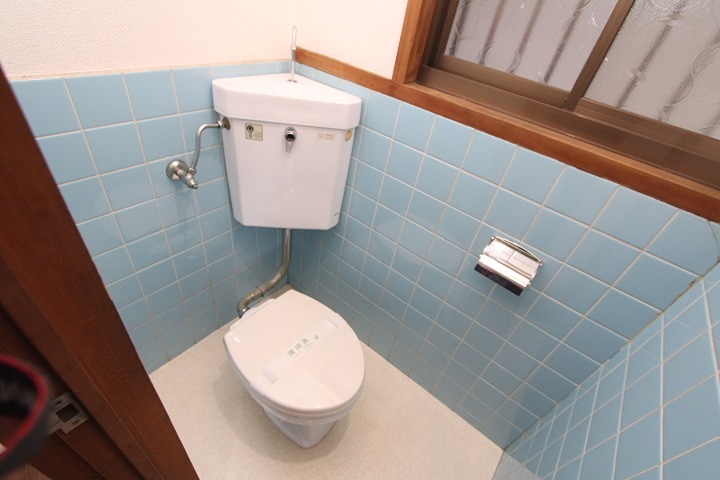 甲斐田東町1-34　貸家 トイレ
