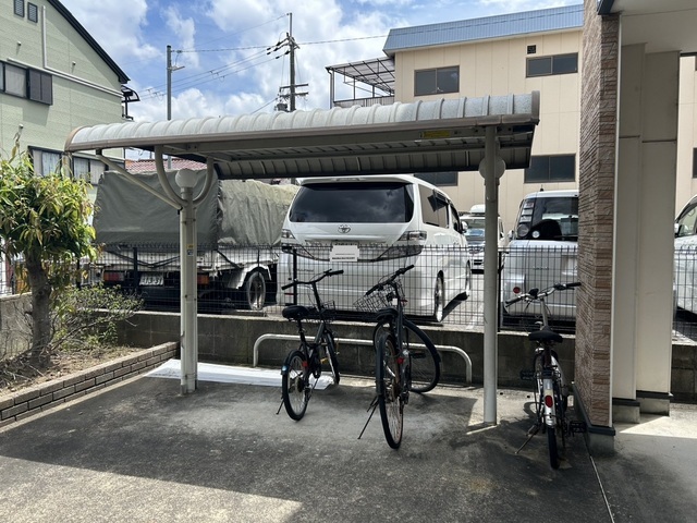 カーサポポラーレ その他