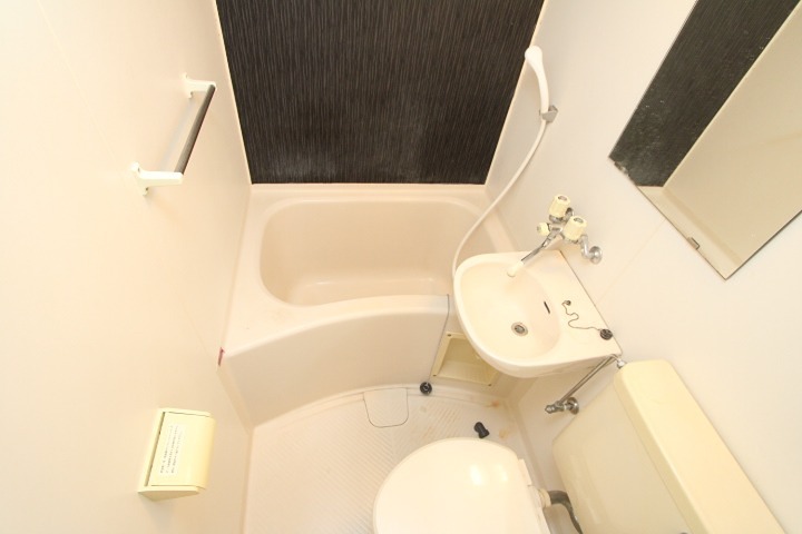 New　StoRK　Apartment　禁野本町 風呂画像