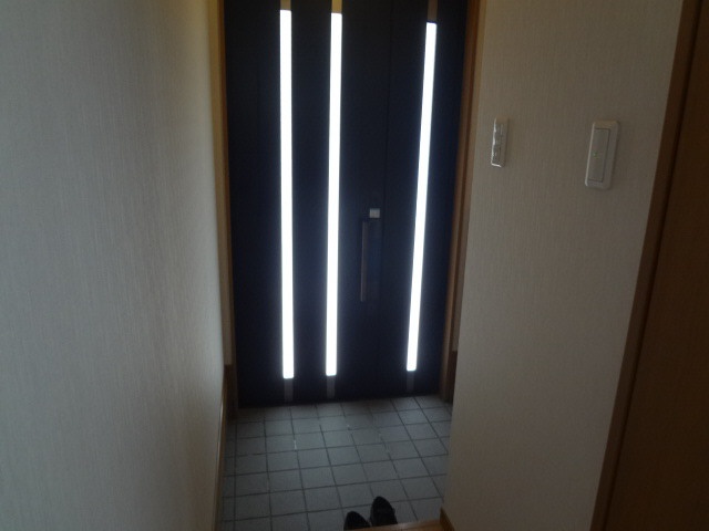 伊加賀本町平屋 エントランス