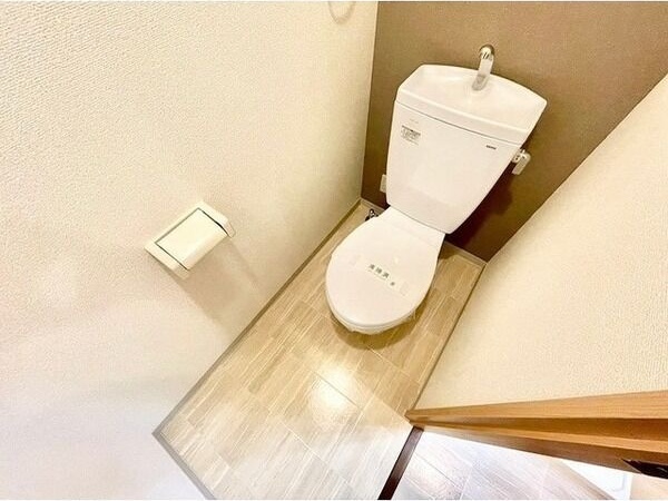 アンプルールフェールオリゾン トイレ