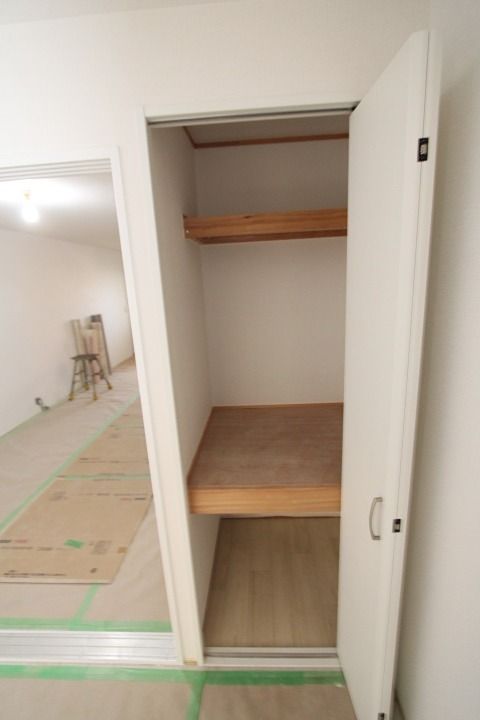 レオハイム長尾３ 収納