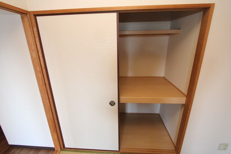 グリーンバーベナ小林 収納