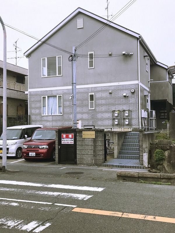リヴィエール・シャン西禁野 駐車場