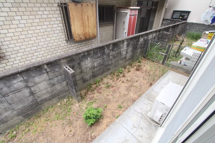 リヴィエール・シャン西禁野 ベランダ