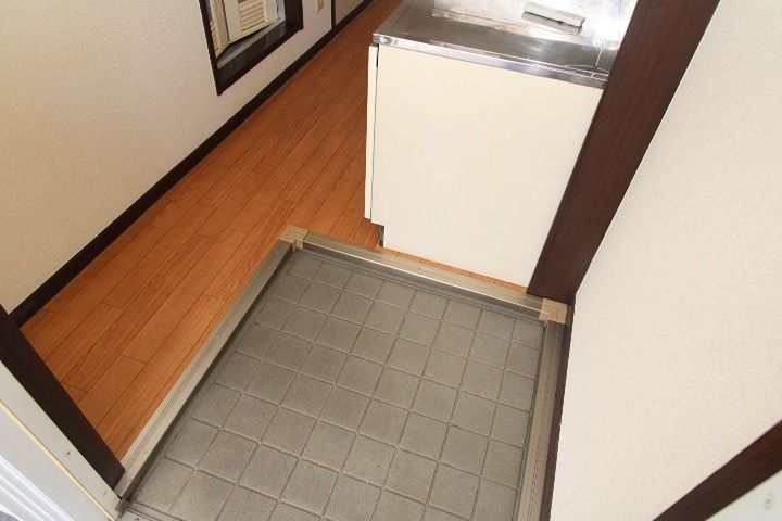 サンライフ朝日丘　A 玄関