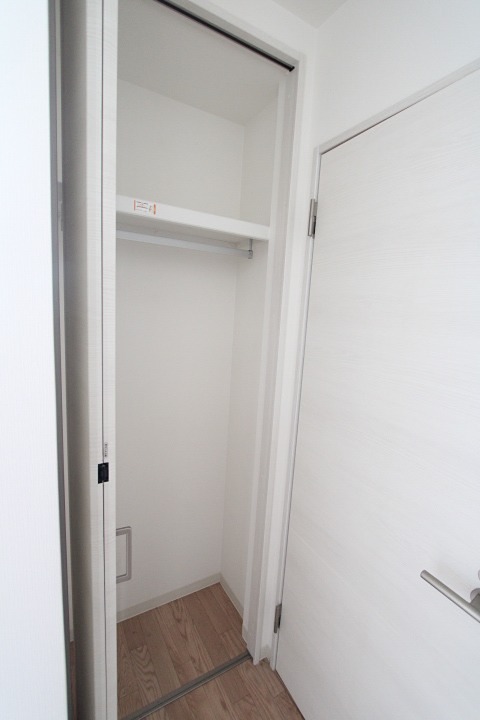 プラリア招提元町B棟 収納