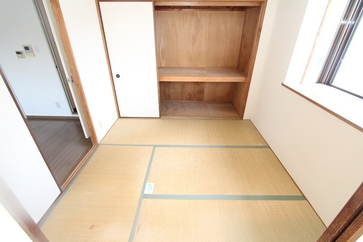 グリーンルーフコート 収納