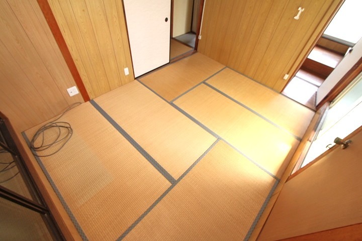 東香里新町　テラスハウス ベッドルーム