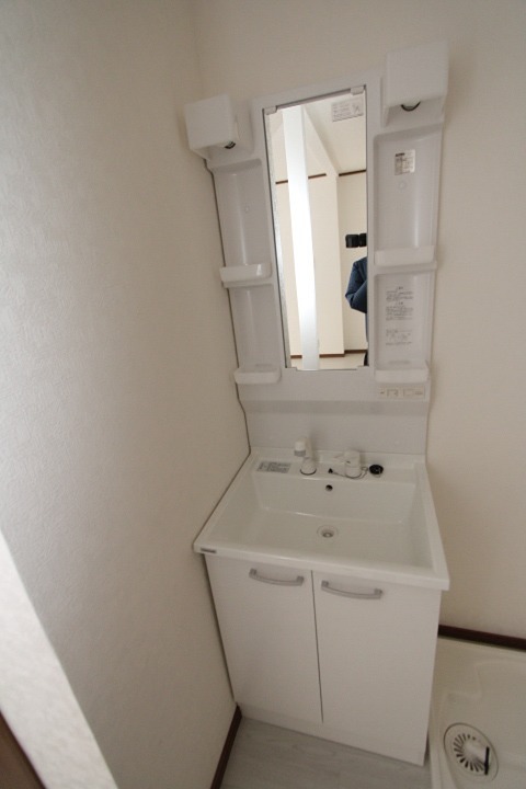 渚南町４６-５戸建 洗面所