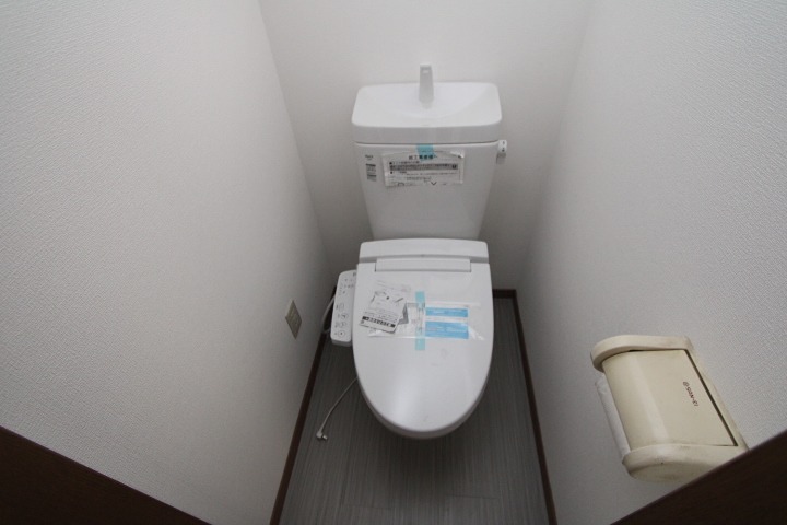 渚南町４６-５戸建 トイレ