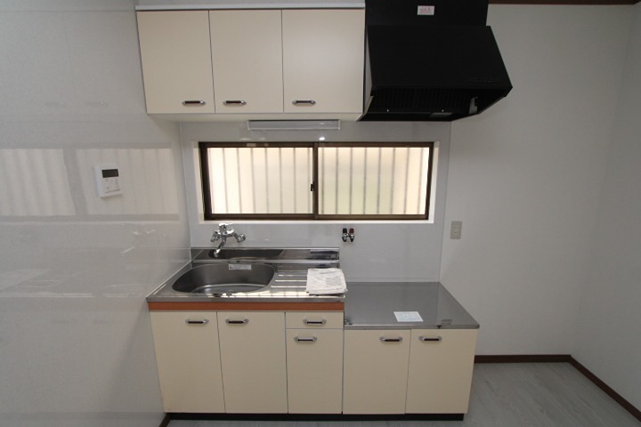 渚南町４６-５戸建 キッチン