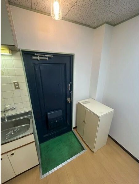 寿ハイツ 玄関