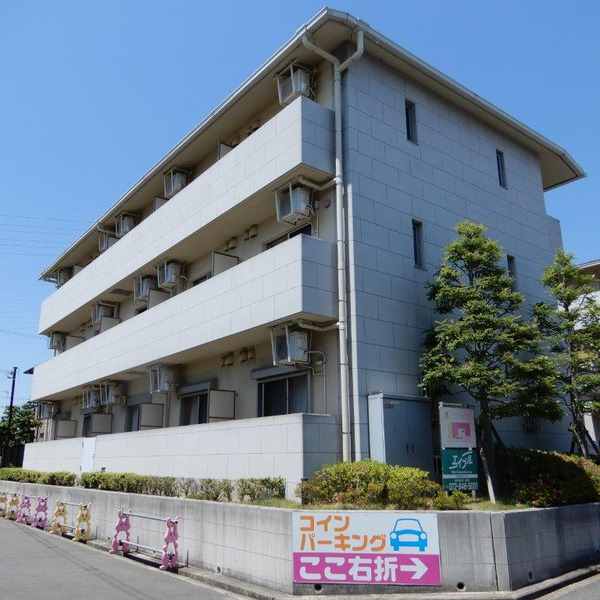 ヴァレーゼ 外観
