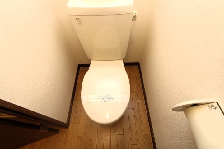 プレジール エスパース トイレ