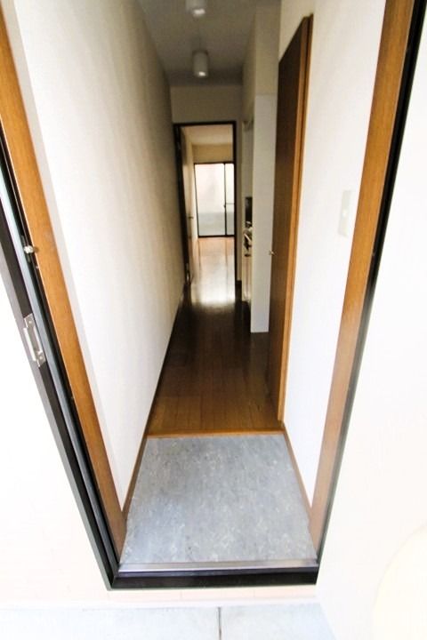 プレジール エスパース 玄関