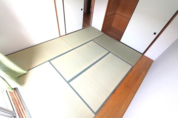 グリーンヒル光善寺住宅18号棟 玄関