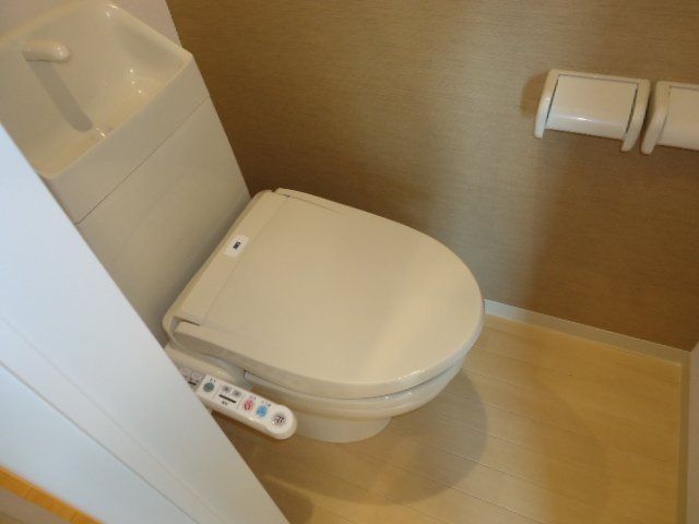 ハイツエリコーナ トイレ