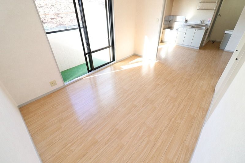 ハイツカトレア　A ロビー