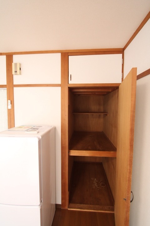 巴ハウス 収納