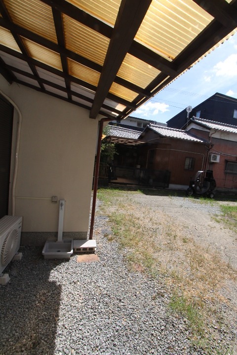 天の川二戸一　天之川町1-11　左側貸家 ベランダ