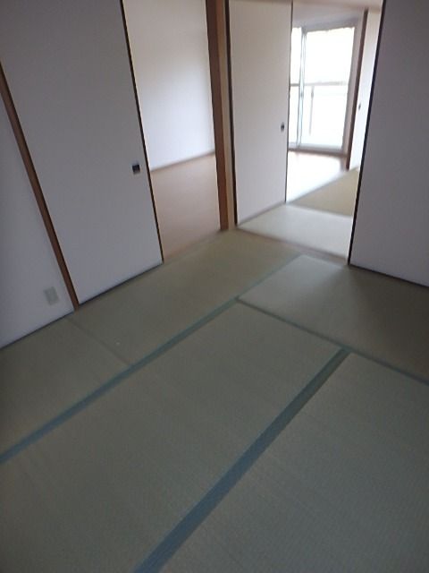 枚方壱番館　 ベッドルーム