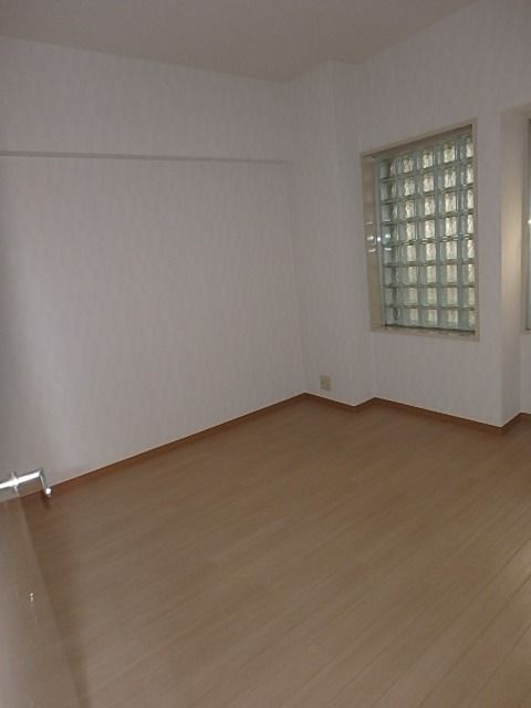 枚方壱番館　 ベッドルーム