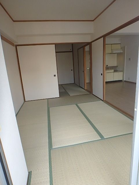 枚方壱番館　 ベッドルーム