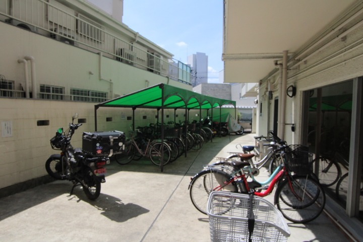 グリーンハウス枚方 駐車場