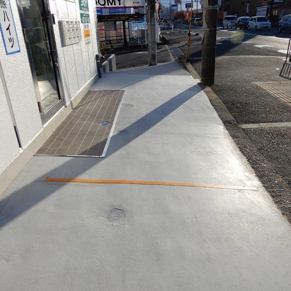 三栗三熊ハイツ 駐車場