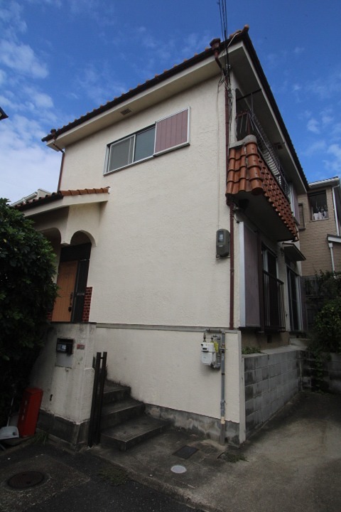 須山町25-20 貸家 外観