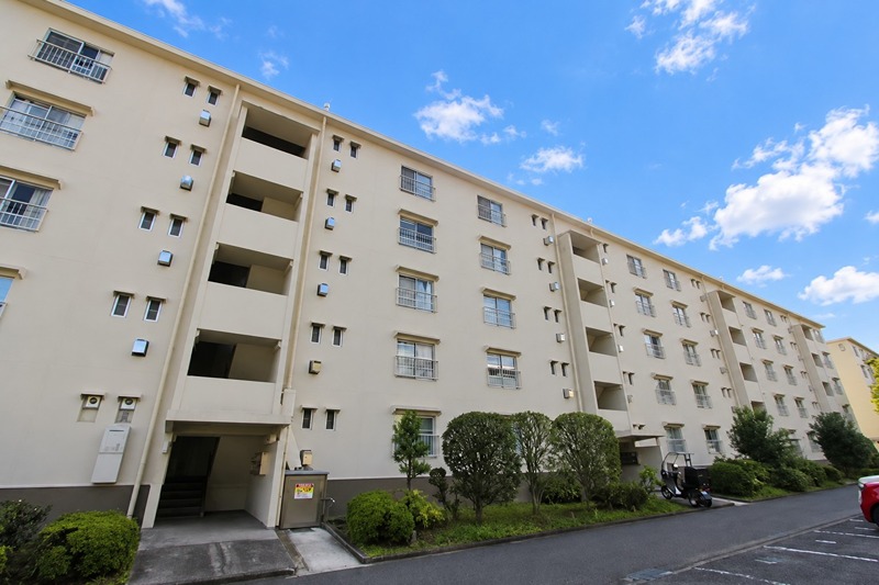 山田池住宅１１号棟 外観