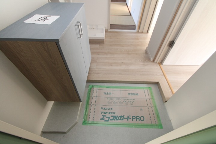 山田池住宅１１号棟 玄関