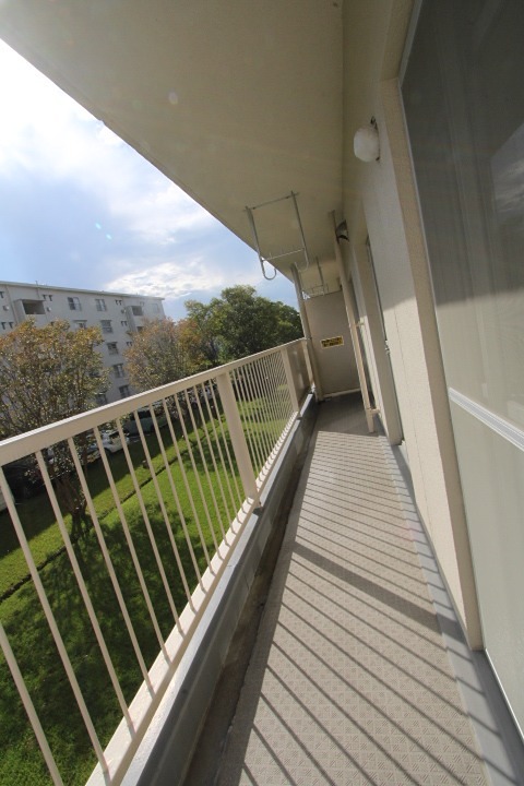 山田池住宅１１号棟 ベランダ