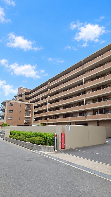 セザール枚方公園 外観