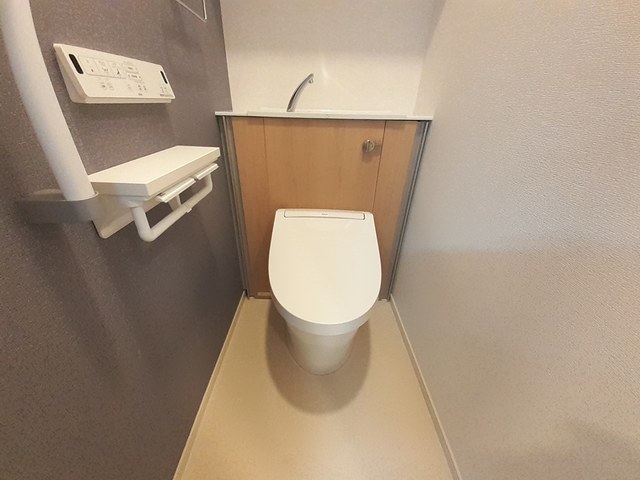 アンジュ　ド　ボヌール　香里園 トイレ