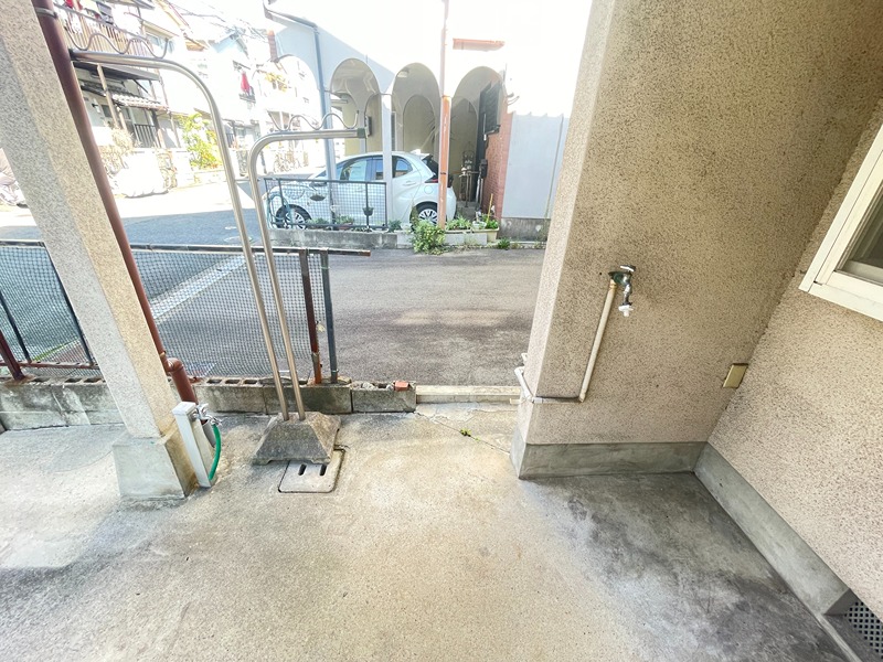 寝屋川市河北中町36-19　貸家 駐車場