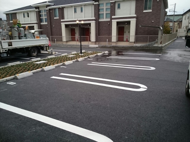 ブローテ 駐車場