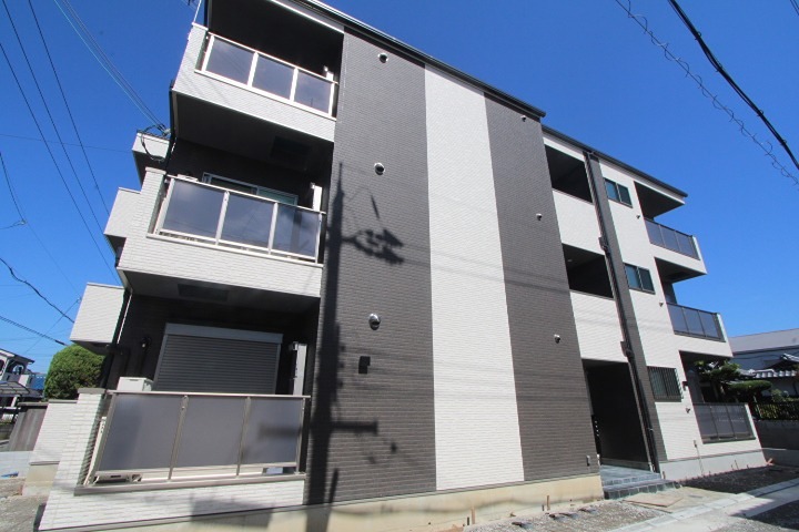 D porta annex 外観