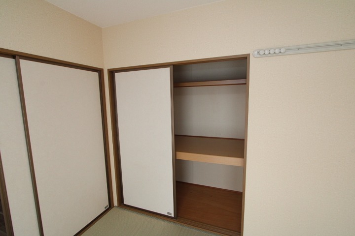 河原ハイツ 収納