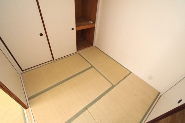 谷嶋ハイツ 収納