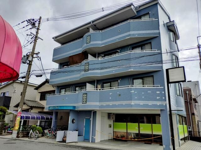 メゾンアルパ 外観
