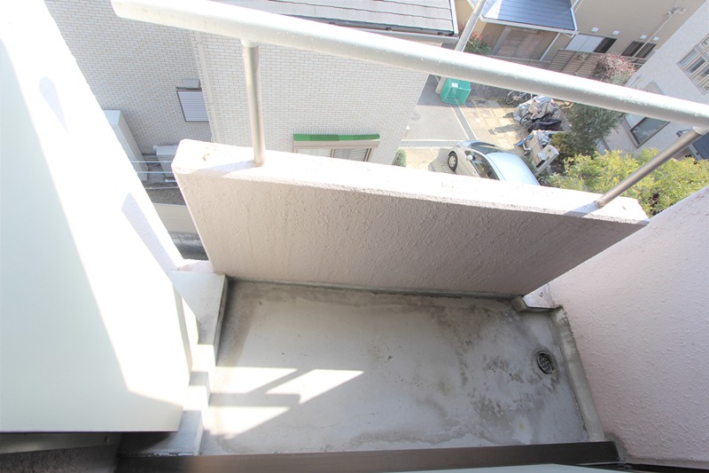 Belong香里園(旧 フォンティーヌ香里園) ベランダ