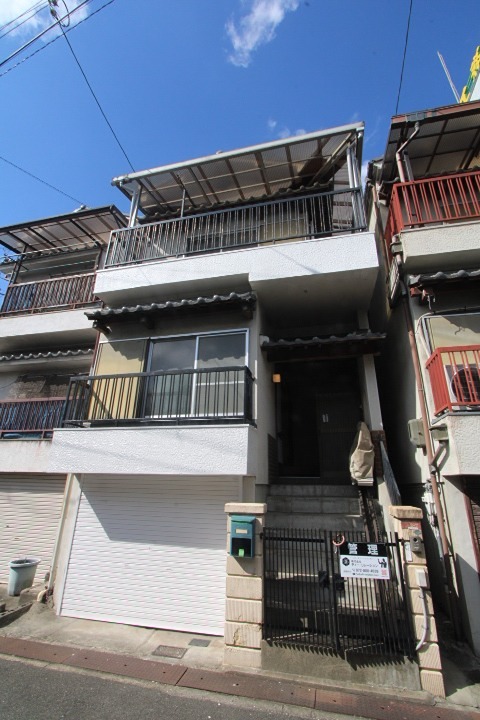 山之上北町3-7　貸家 外観