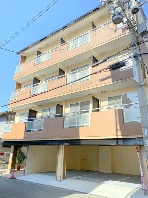 ロードアップ牧野 外観